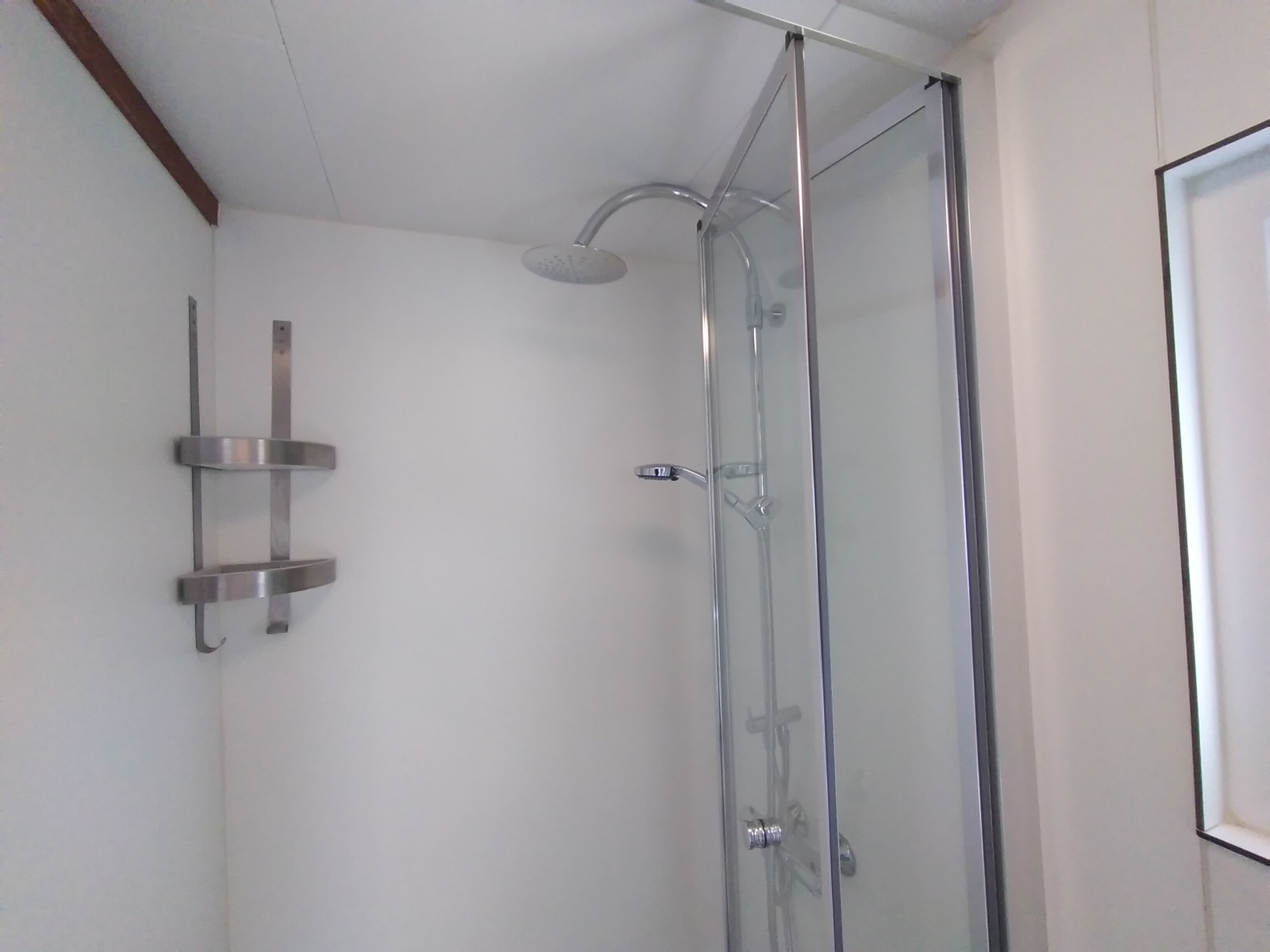 Chalet Uit en Thuis – afbeelding 4