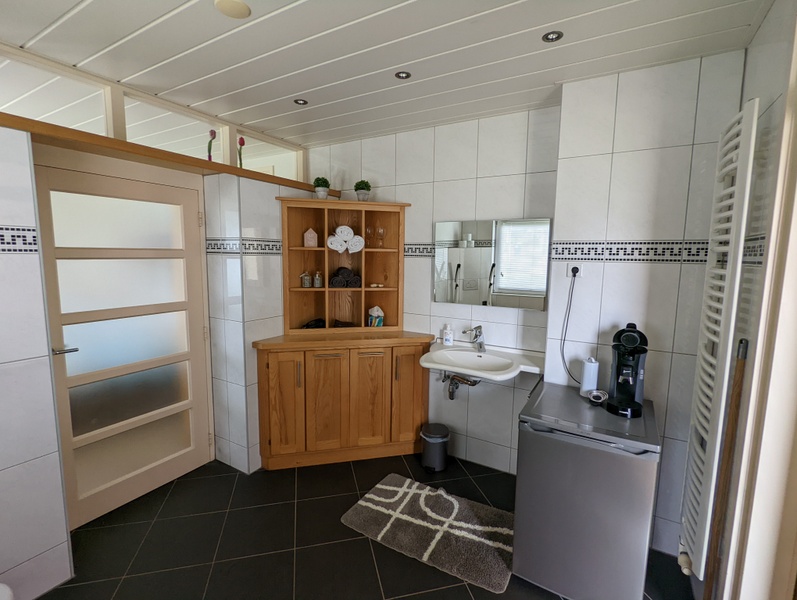 Gastenkamer Texland - Tweepersoons kamer douche/toilet – afbeelding 3