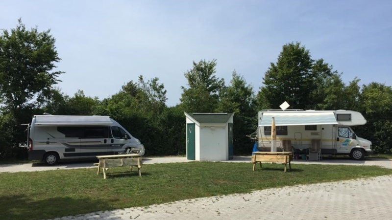 Vakantiepark De Koorn-aar - Camperplaats + prive Sanitair – afbeelding 2