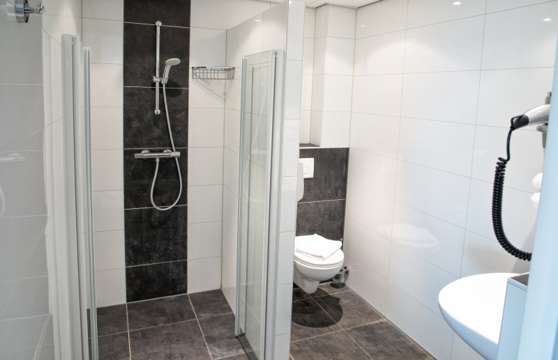 Tweepersoons Privilege kamer met terras - Douche/toilet – afbeelding 5
