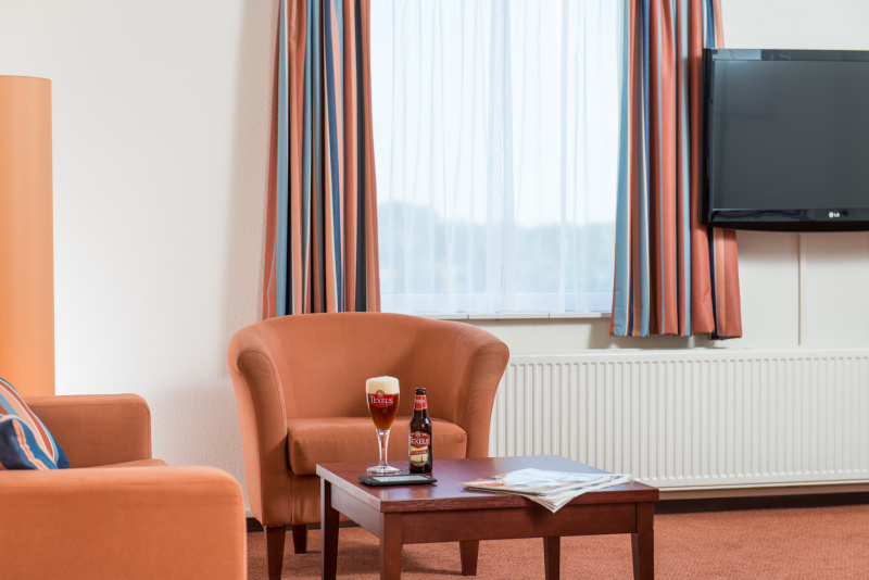 Tweepersoons Luxe Kamer met Balkon - Bad/douche/toilet – afbeelding 5
