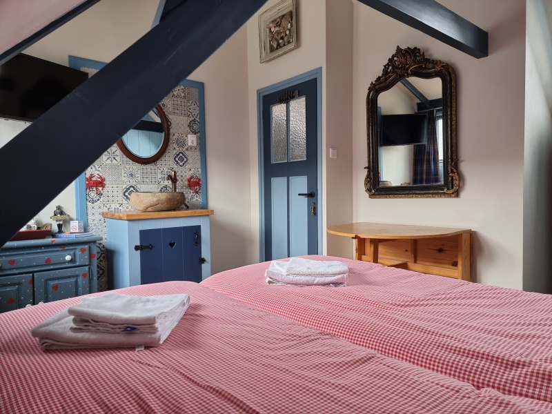 B&B 't Waalderhofje - Tweepersoons kamer met boxspringbedden – afbeelding 2