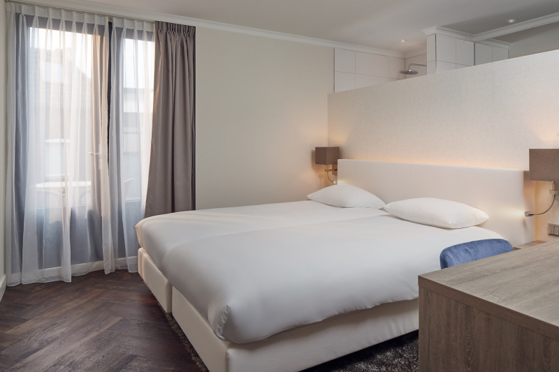 Tweepersoons kamer comfort met airco - Douche/toilet – afbeelding 5