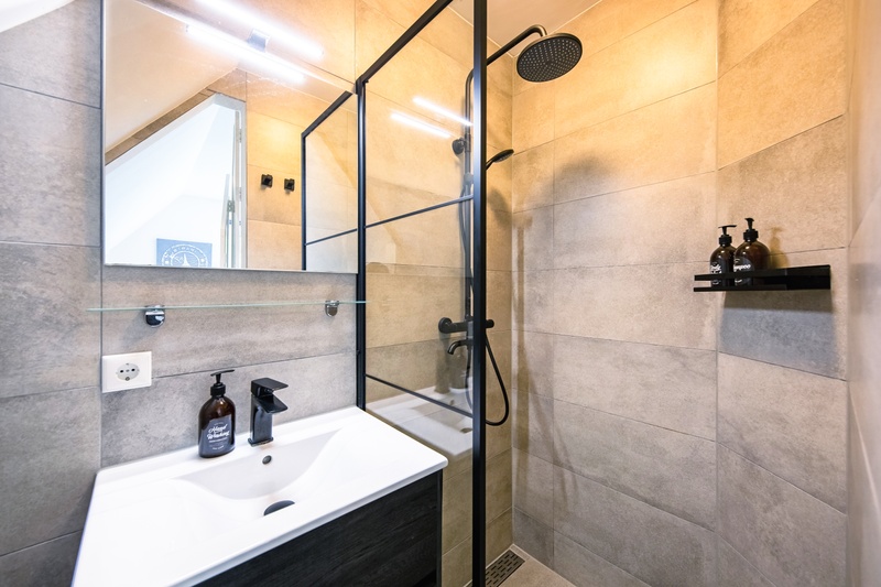 Kamer 3 Comfort met jacuzzi – afbeelding 5