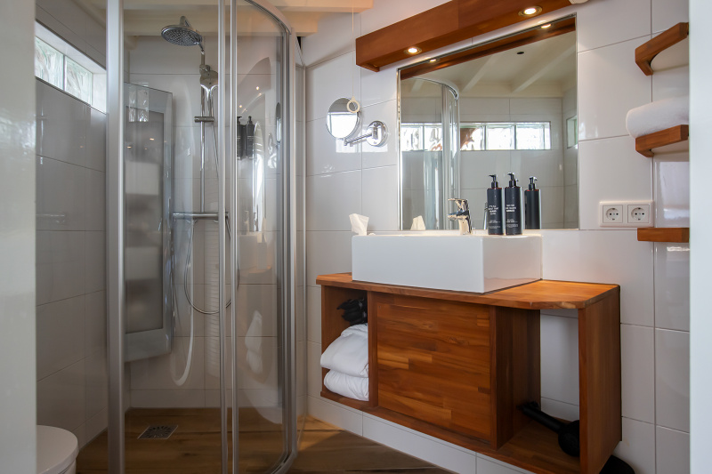 Tweepersoons kamer Superior tuin suite - Bad/douche/toilet – afbeelding 5