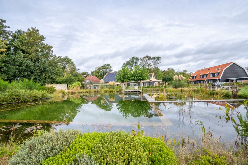 Private business villa met 6 hotelkamers – afbeelding 5