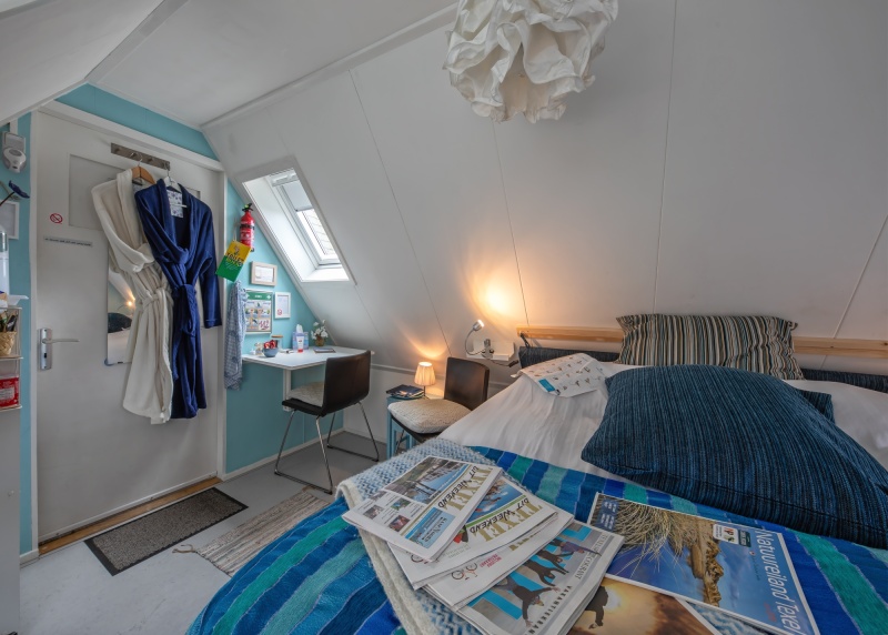 Tweepersoons kamer met privé badkamer - Douche/toilet – afbeelding 4