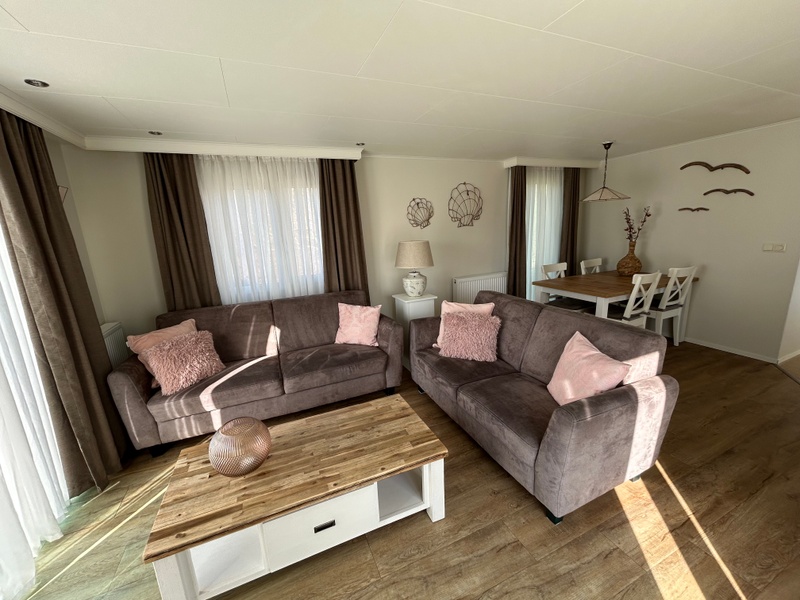 Chaletpark Bregkoog - Chalet Bregkoog 213 – afbeelding 2