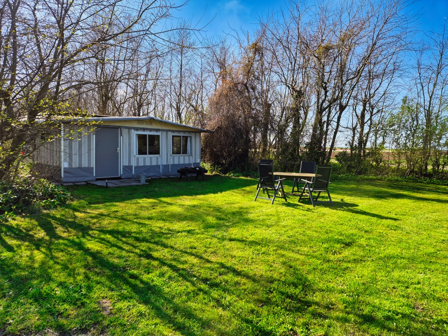 Caravan met voortent