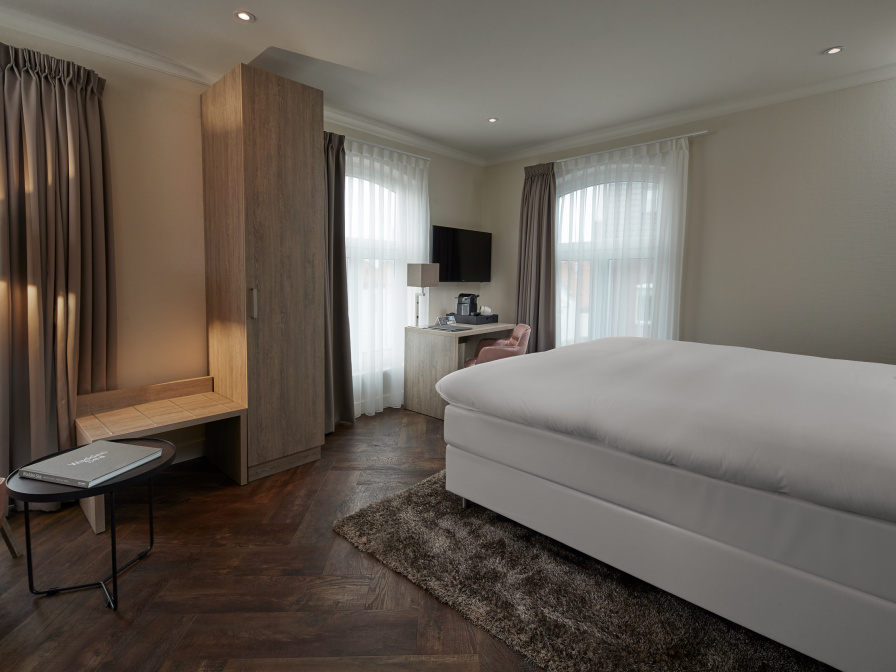 Tweepersoons Luxe Kamer met bad - Bad/douche/toilet – afbeelding 5
