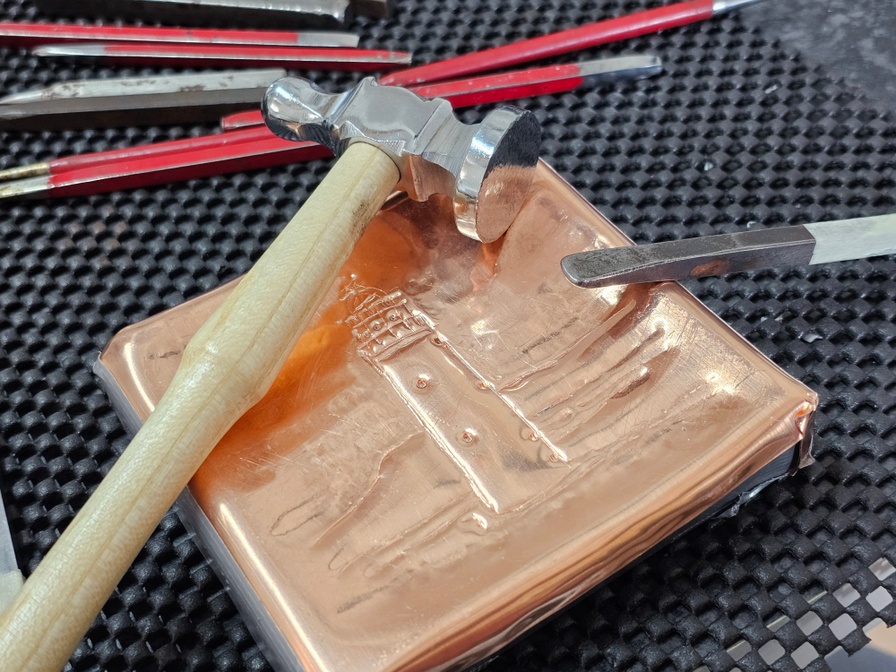 Copper Beating & Chiseling Workshop - VVV Texel