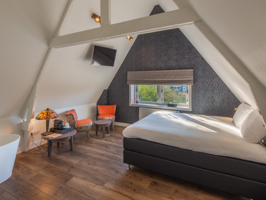 Tweepersoons luxe kamer met balkon en rainshower - Douche/toilet