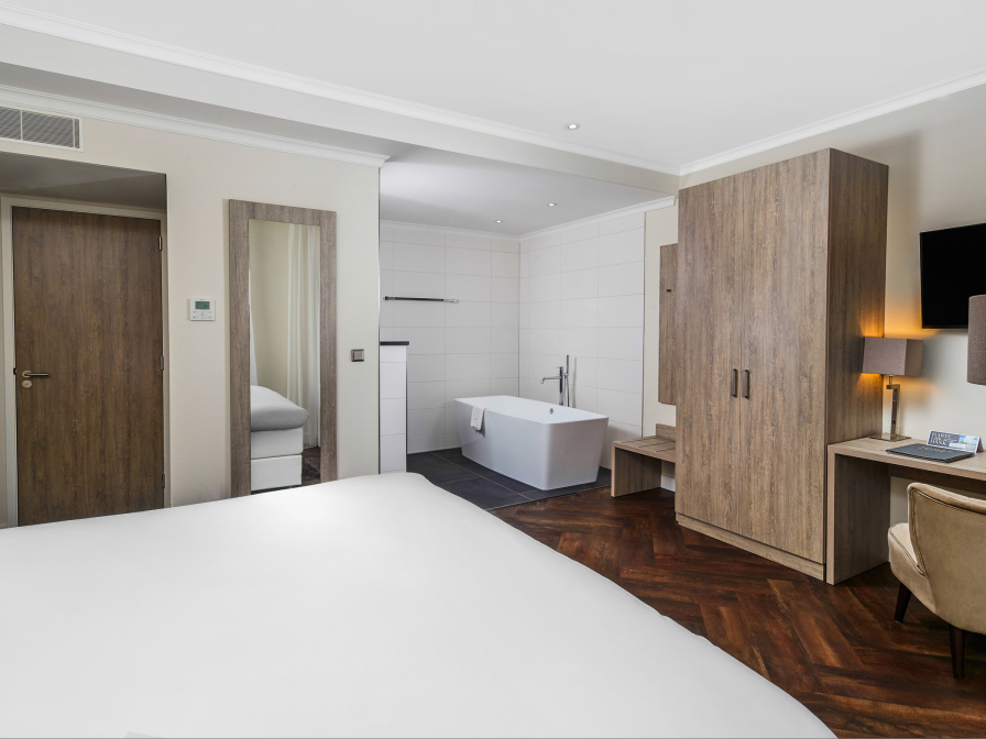 Tweepersoons Luxe Kamer Badkamer 'en suite' - Bad/douche/toilet