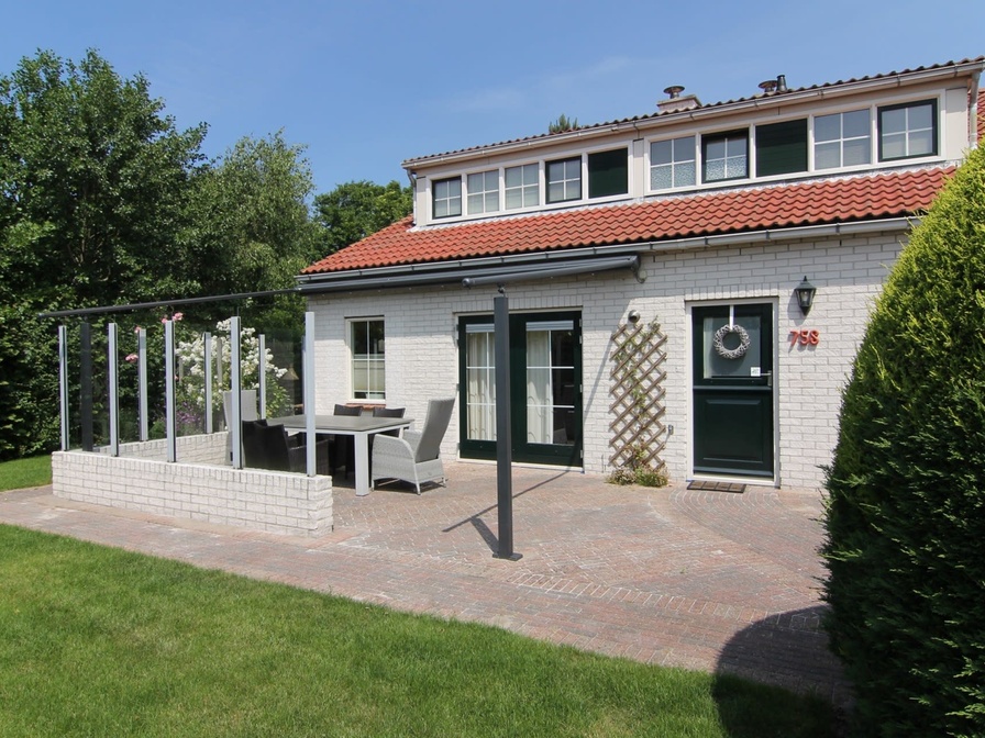 Vakantiehuis D 758